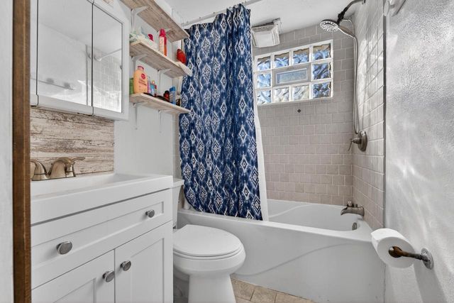 7621 40th AVENUE, Kenosha, WI 53142