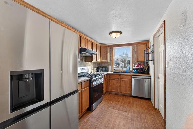 7621 40th AVENUE, Kenosha, WI 53142