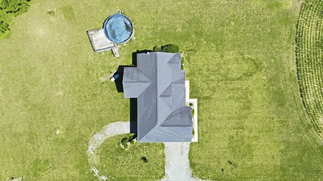 220 Davis Lane, Russell Springs, KY 42642