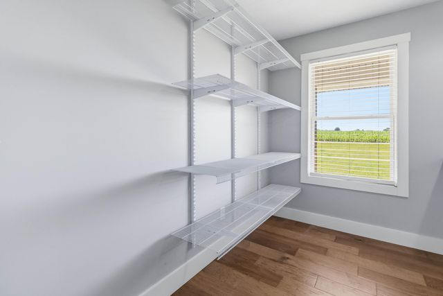 220 Davis Lane, Russell Springs, KY 42642