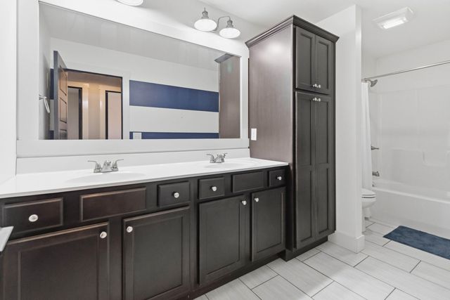 220 Davis Lane, Russell Springs, KY 42642