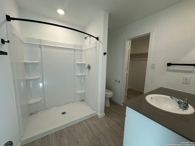 5211 Whirling Way, San Antonio, TX 78253