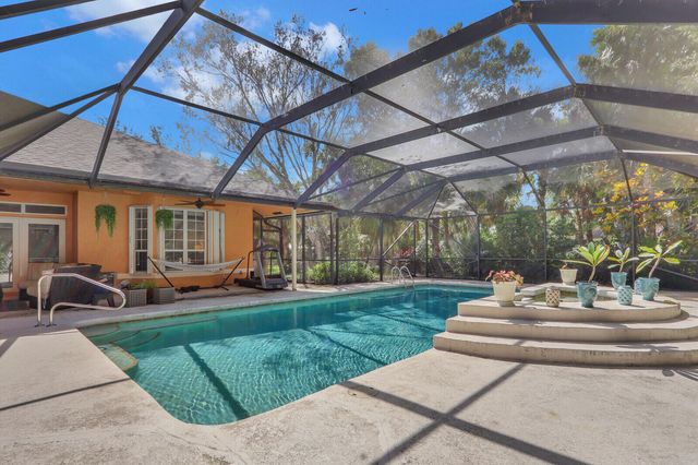 8349 150th Court N, Palm Beach Gardens, FL 33418