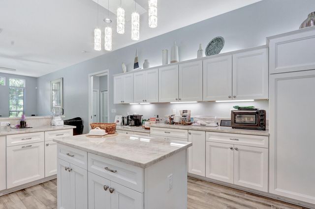 8349 150th Court N, Palm Beach Gardens, FL 33418