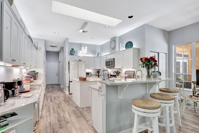 8349 150th Court N, Palm Beach Gardens, FL 33418