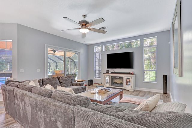 8349 150th Court N, Palm Beach Gardens, FL 33418