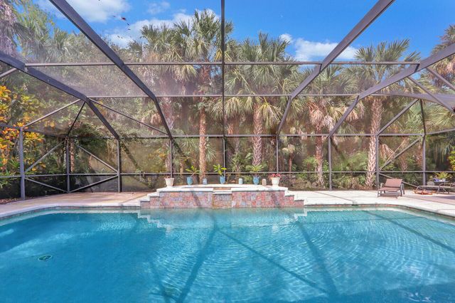 8349 150th Court N, Palm Beach Gardens, FL 33418