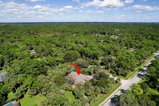 8349 150th Court N, Palm Beach Gardens, FL 33418