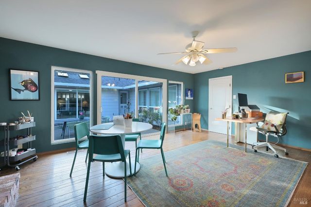 28 Bonnie Banks Way, San Rafael, CA 94901