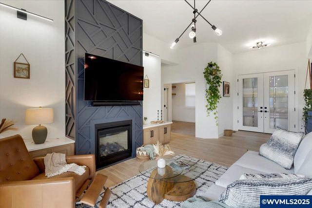 1324 Overview Dr NW, Salem, OR 97304