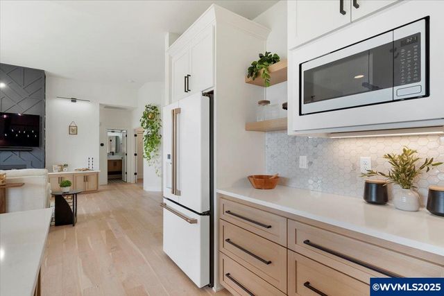 1324 Overview Dr NW, Salem, OR 97304