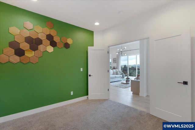 1324 Overview Dr NW, Salem, OR 97304