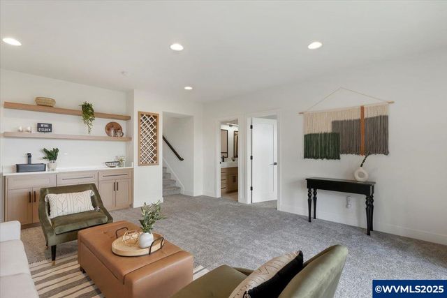 1324 Overview Dr NW, Salem, OR 97304