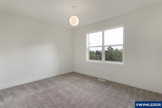 1324 Overview Dr NW, Salem, OR 97304