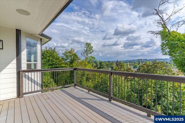 1324 Overview Dr NW, Salem, OR 97304