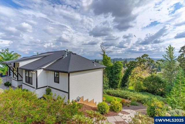 1324 Overview Dr NW, Salem, OR 97304