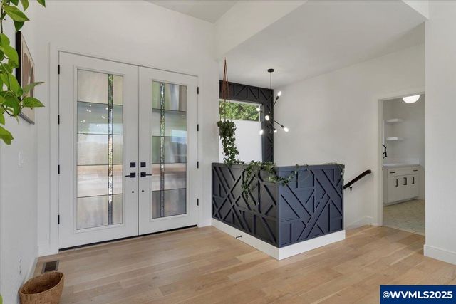 1324 Overview Dr NW, Salem, OR 97304