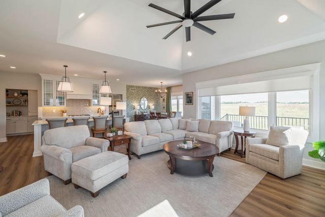 6003 NE Sherman Drive, Ankeny, IA 50021