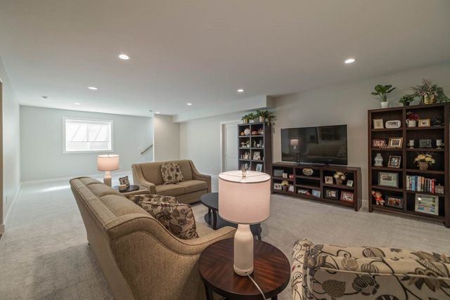 6003 NE Sherman Drive, Ankeny, IA 50021