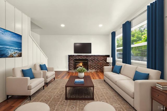 2561 Dorset St, Napa, CA 94558