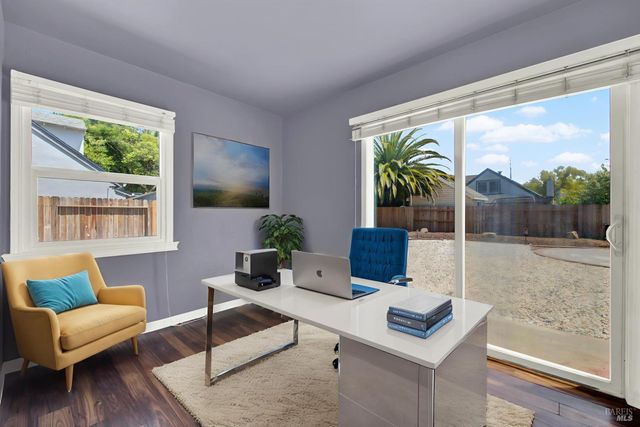 2561 Dorset St, Napa, CA 94558