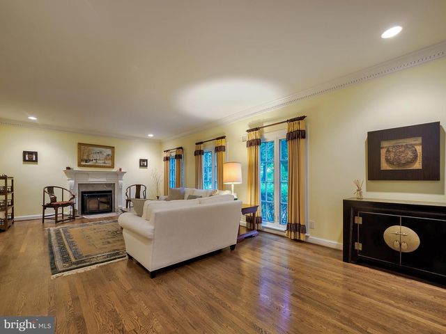 6513 KENHILL RD, Bethesda, MD 20817