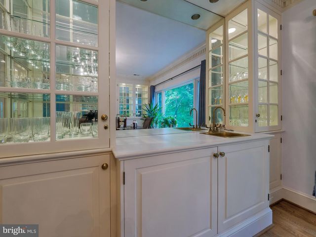 6513 KENHILL RD, Bethesda, MD 20817