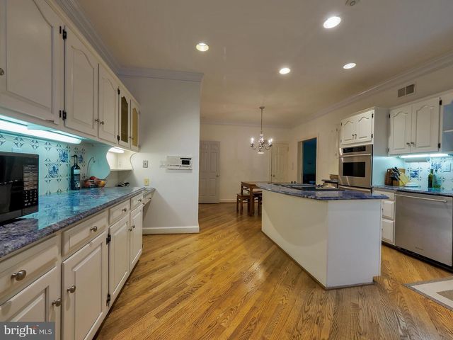 6513 KENHILL RD, Bethesda, MD 20817