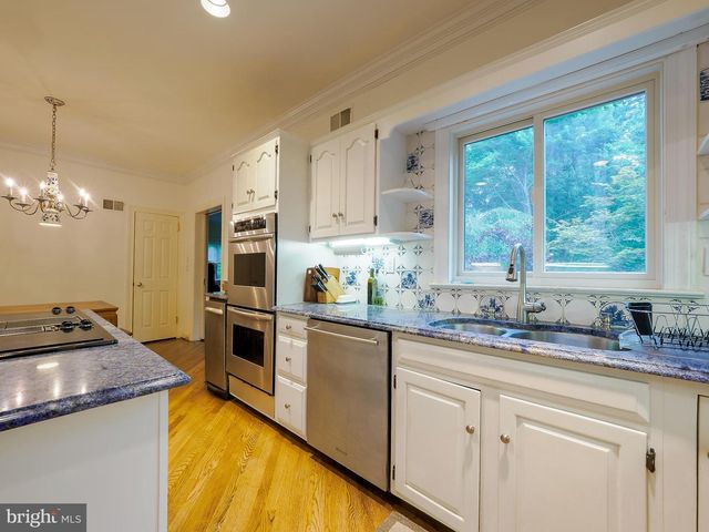 6513 KENHILL RD, Bethesda, MD 20817