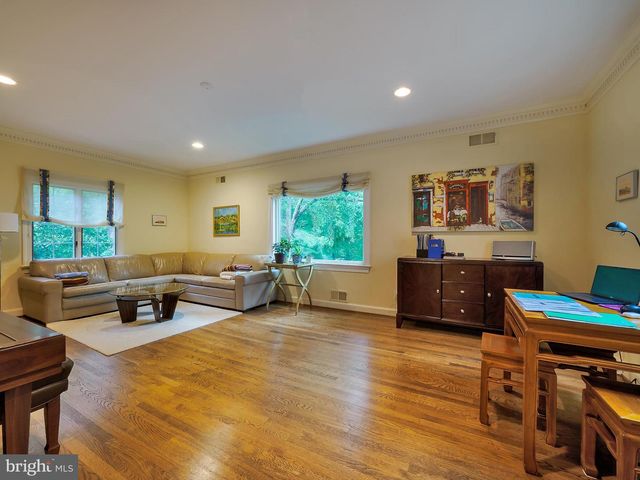 6513 KENHILL RD, Bethesda, MD 20817