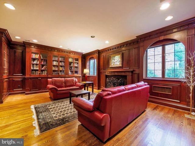 6513 KENHILL RD, Bethesda, MD 20817