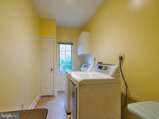 6513 KENHILL RD, Bethesda, MD 20817