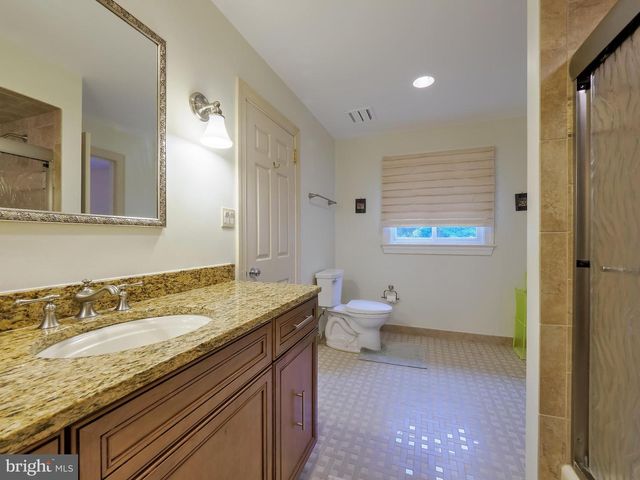 6513 KENHILL RD, Bethesda, MD 20817