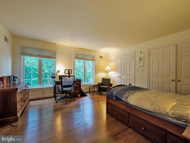 6513 KENHILL RD, Bethesda, MD 20817