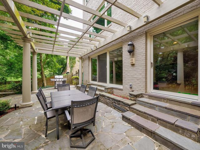 6513 KENHILL RD, Bethesda, MD 20817