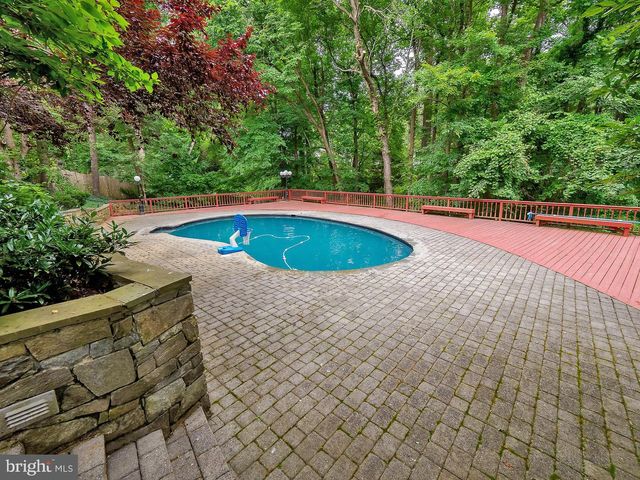 6513 KENHILL RD, Bethesda, MD 20817