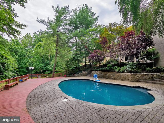 6513 KENHILL RD, Bethesda, MD 20817