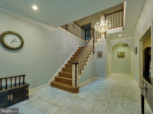 6513 KENHILL RD, Bethesda, MD 20817