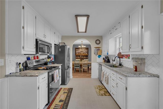 5111 Meridian Lake Drive, Monroe, GA 30655