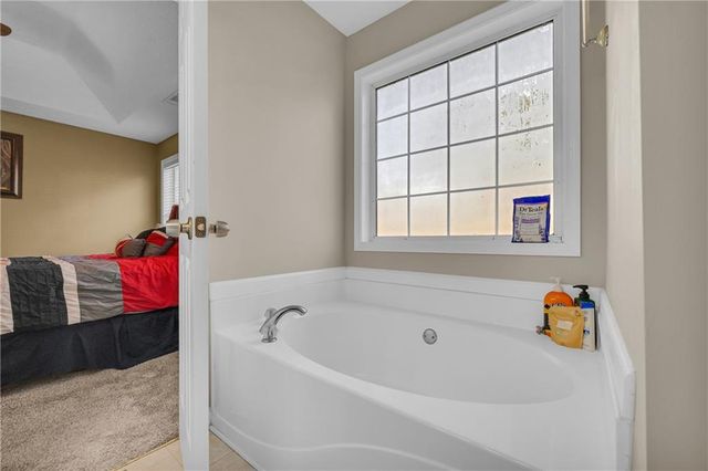 5111 Meridian Lake Drive, Monroe, GA 30655