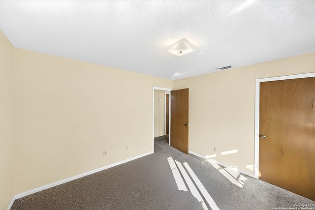 211 Poco Vista, Kerrville, TX 78028