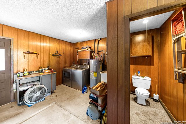 211 Poco Vista, Kerrville, TX 78028