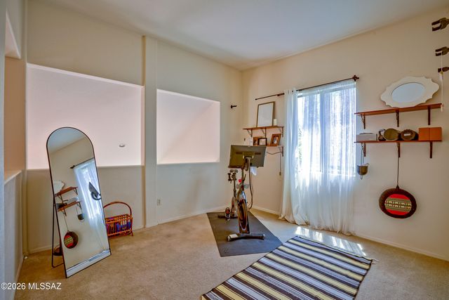 955 W Calle Carasol, Tucson, AZ 85713