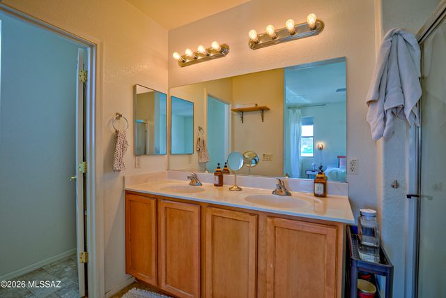 955 W Calle Carasol, Tucson, AZ 85713