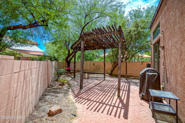 955 W Calle Carasol, Tucson, AZ 85713