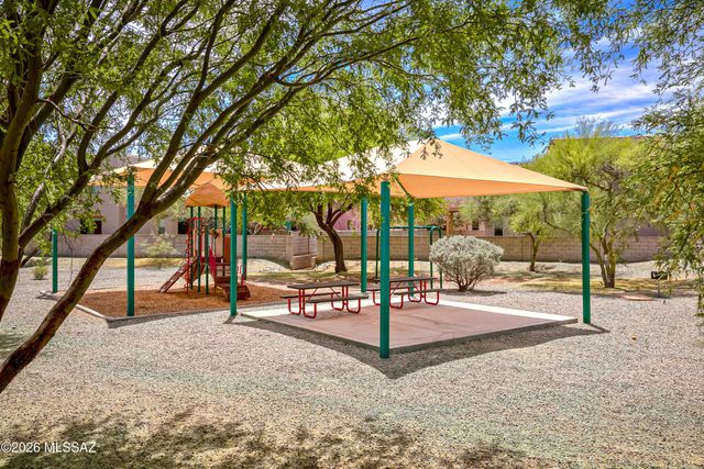 955 W Calle Carasol, Tucson, AZ 85713