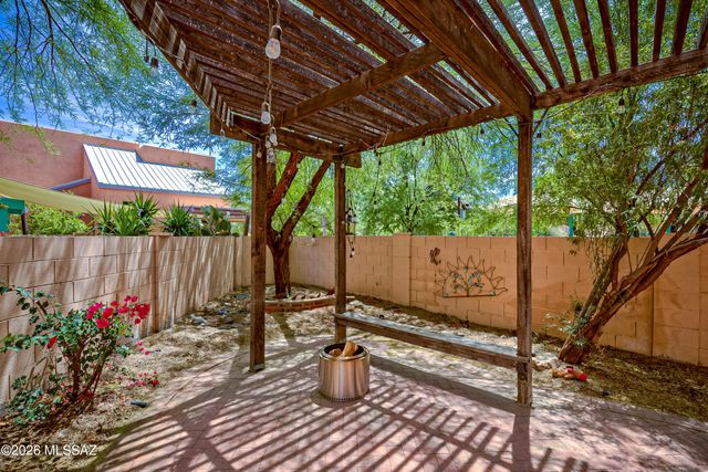 955 W Calle Carasol, Tucson, AZ 85713