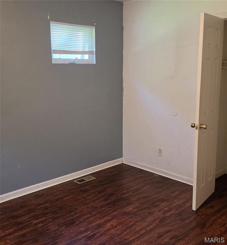 6632 Etzel Avenue, St Louis, MO 63130