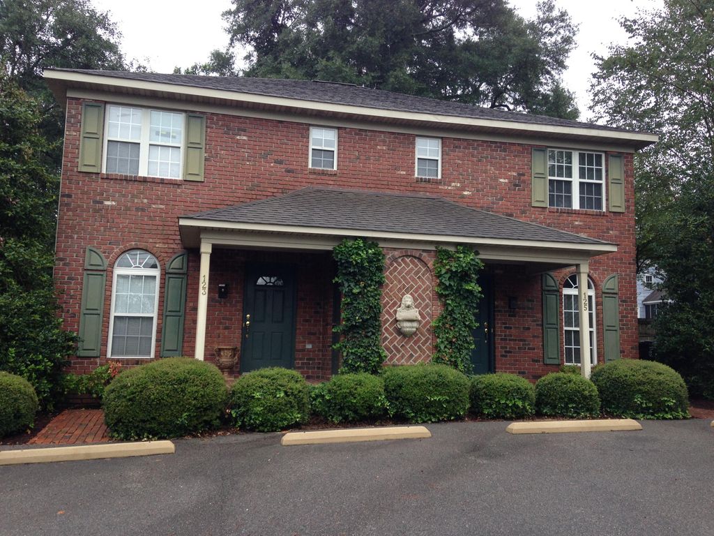 133 S Pine Street, Aberdeen, NC 28315