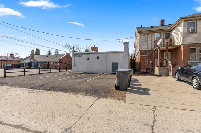 2119 Monroe Street, Dearborn, MI 48124
